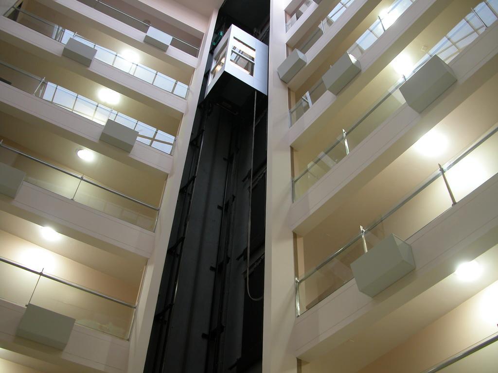 Landmark Suites Mumbai Interior photo